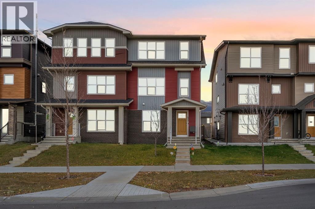 533 Savanna Boulevard NE, Calgary, Alberta