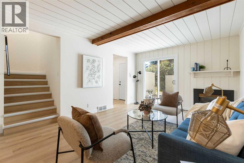 Single Family House for Sale in    Street SW Glamorgan Calgary 