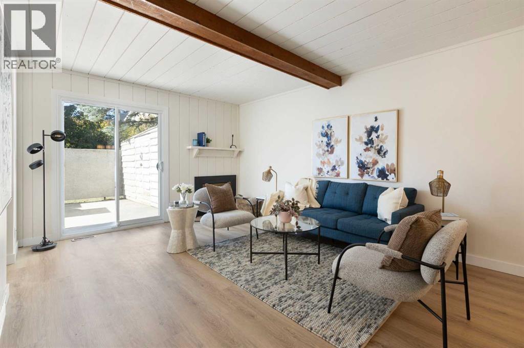 Single Family House for Sale in    Street SW Glamorgan Calgary 