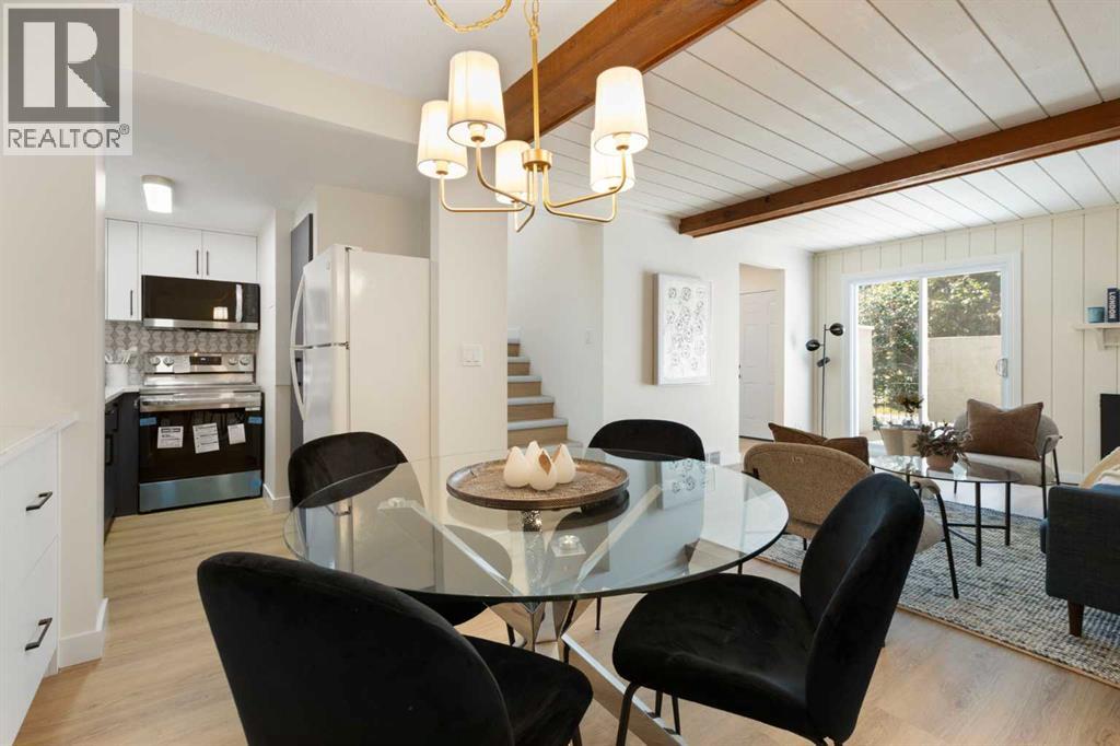 Single Family House for Sale in    Street SW Glamorgan Calgary 