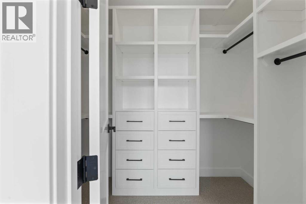 Single Family House for Sale in   Avenue NW Montgomery Calgary 