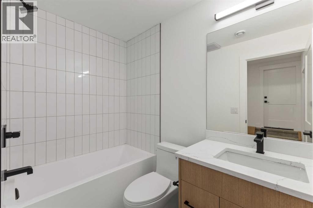 Single Family House for Sale in   Avenue NW Montgomery Calgary 