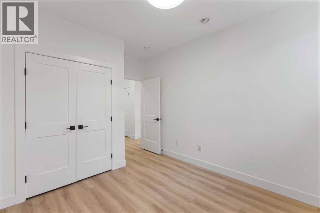 Single Family House for Sale in   Avenue NW Montgomery Calgary 