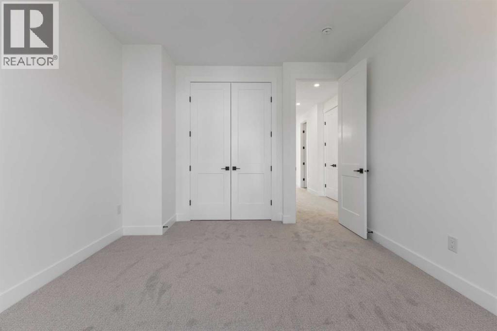 Single Family House for Sale in   Avenue NW Montgomery Calgary 