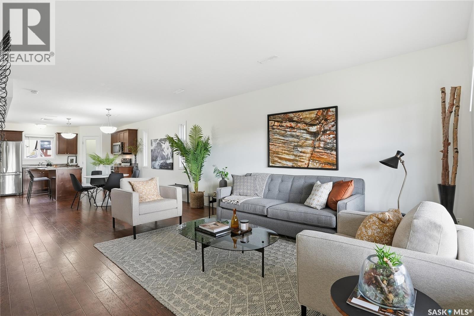 Single Family House 2 Level for Sale in  Kloppenburg WAY Saskatoon 