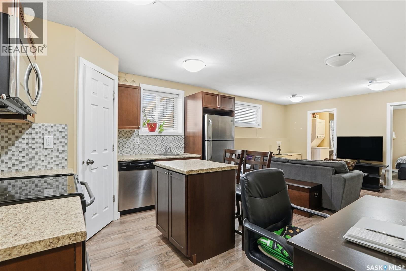 Single Family House 2 Level for Sale in  Kloppenburg WAY Saskatoon 