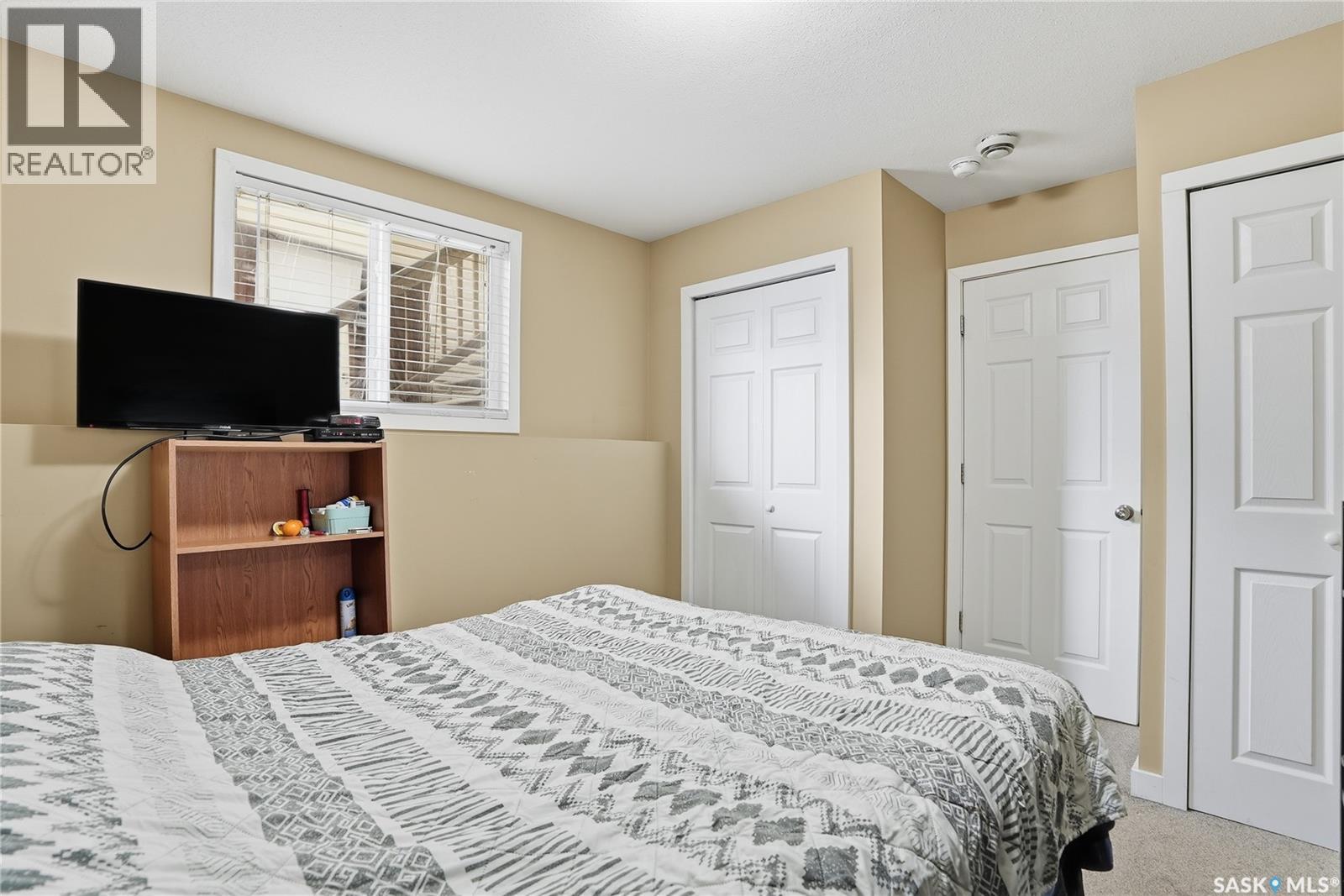 Single Family House 2 Level for Sale in  Kloppenburg WAY Saskatoon 