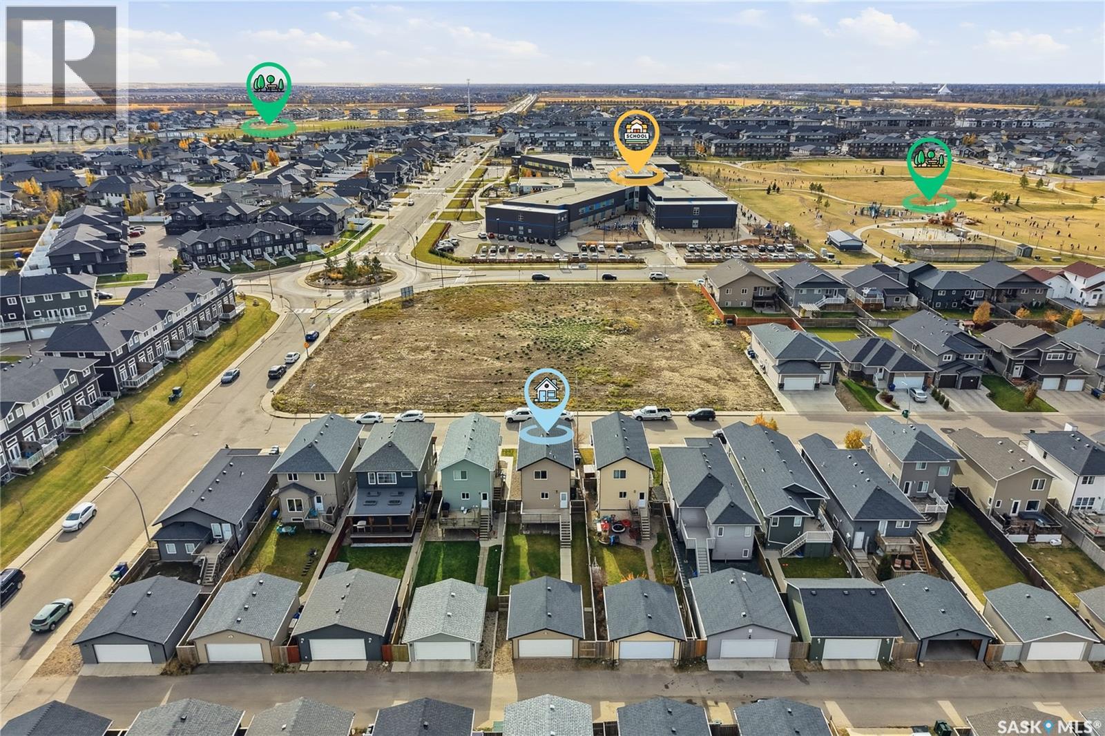 Single Family House 2 Level for Sale in  Kloppenburg WAY Saskatoon 