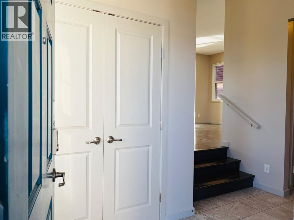 Single Family House for Sale in  Evanscrest Terrace NW Evanston Calgary 