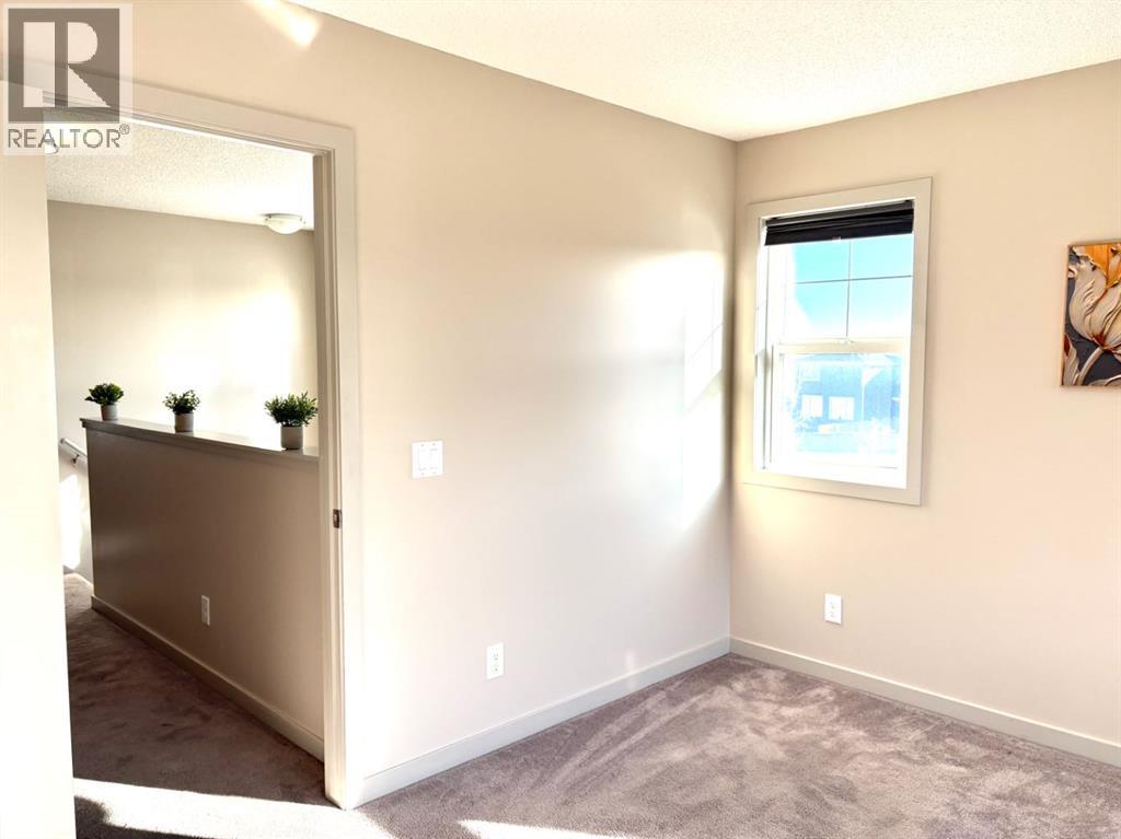 Single Family House for Sale in  Evanscrest Terrace NW Evanston Calgary 