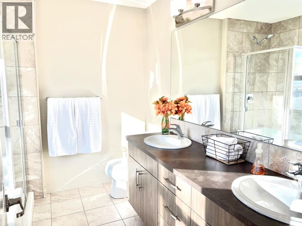 Single Family House for Sale in  Evanscrest Terrace NW Evanston Calgary 