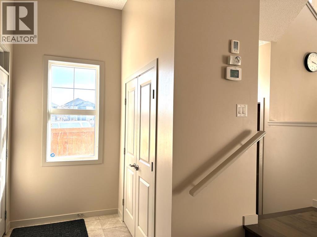 Single Family House for Sale in  Evanscrest Terrace NW Evanston Calgary 