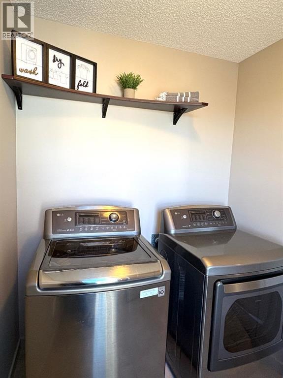 Single Family House for Sale in  Evanscrest Terrace NW Evanston Calgary 