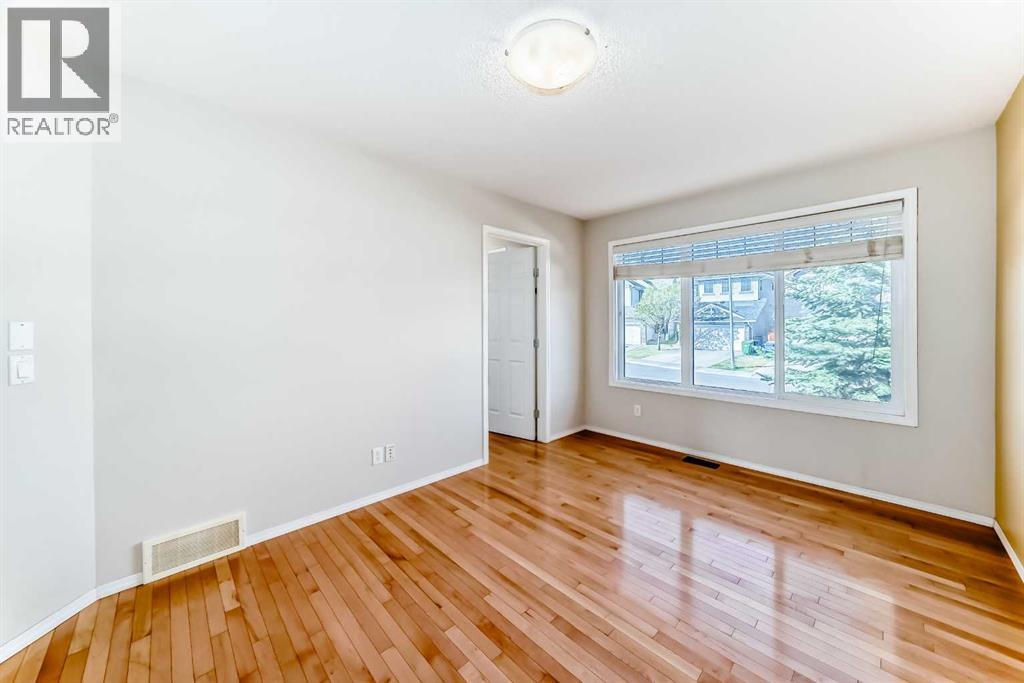 Single Family House Bungalow for Sale in  Panora Close NW Panorama Hills Calgary 