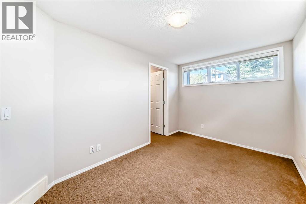 Single Family House Bungalow for Sale in  Panora Close NW Panorama Hills Calgary 