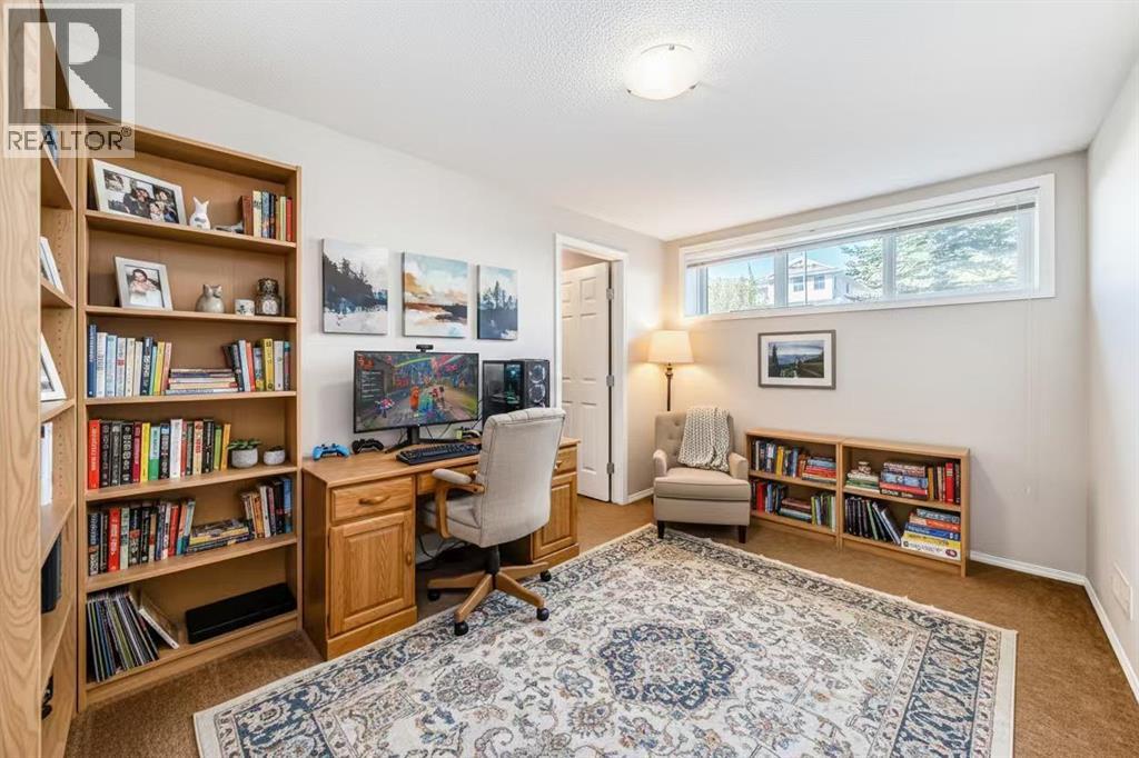 Single Family House Bungalow for Sale in  Panora Close NW Panorama Hills Calgary 