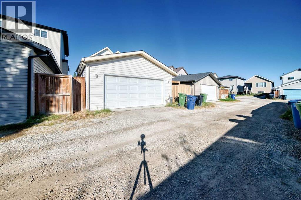 Single Family House Bungalow for Sale in  Panora Close NW Panorama Hills Calgary 