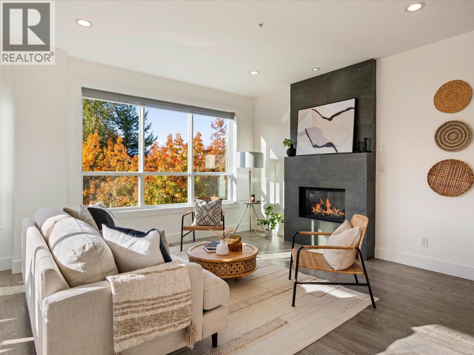 40872 THE CRESCENT, Squamish