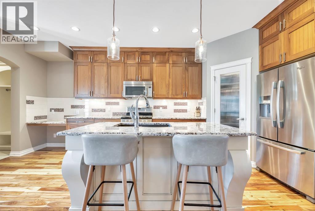 Single Family House for Sale in   Avenue NW Capitol Hill Calgary 