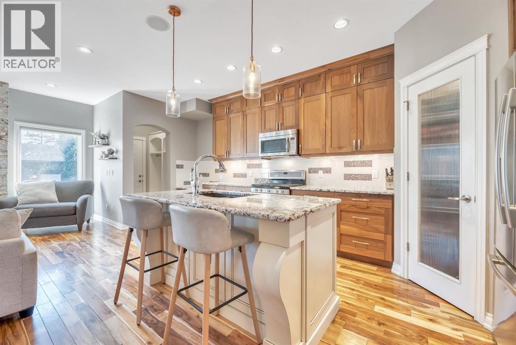 Single Family House for Sale in   Avenue NW Capitol Hill Calgary 