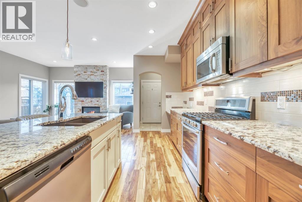 Single Family House for Sale in   Avenue NW Capitol Hill Calgary 