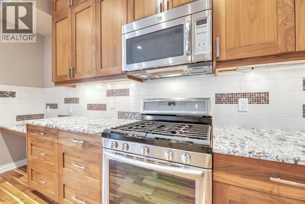 Single Family House for Sale in   Avenue NW Capitol Hill Calgary 