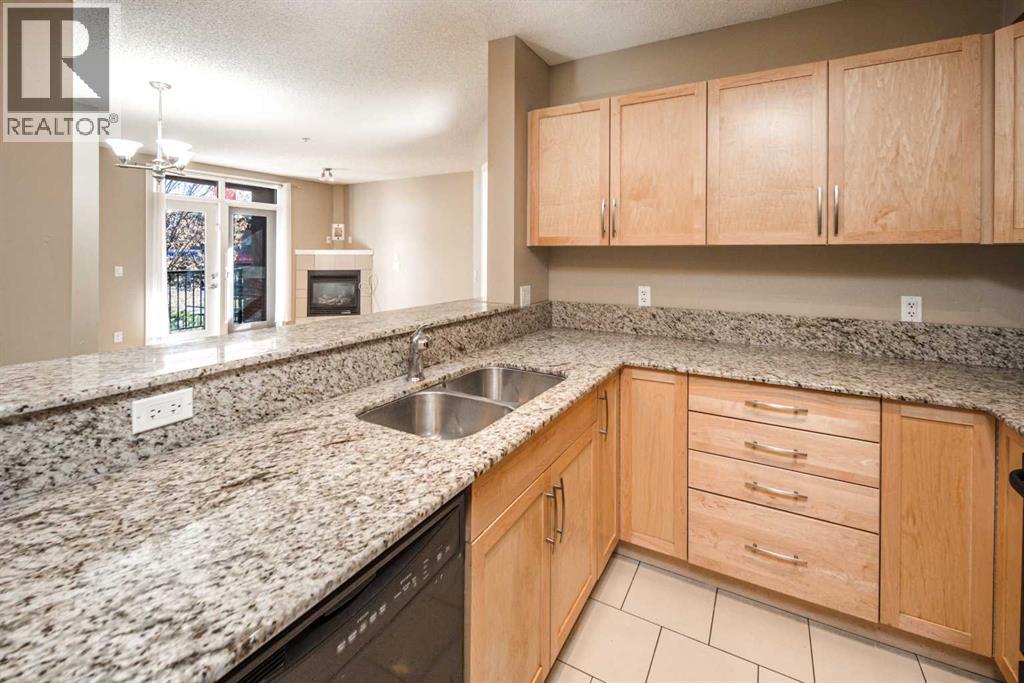 Single Family House for Sale in   Centre Street NW Tuxedo Park Calgary 