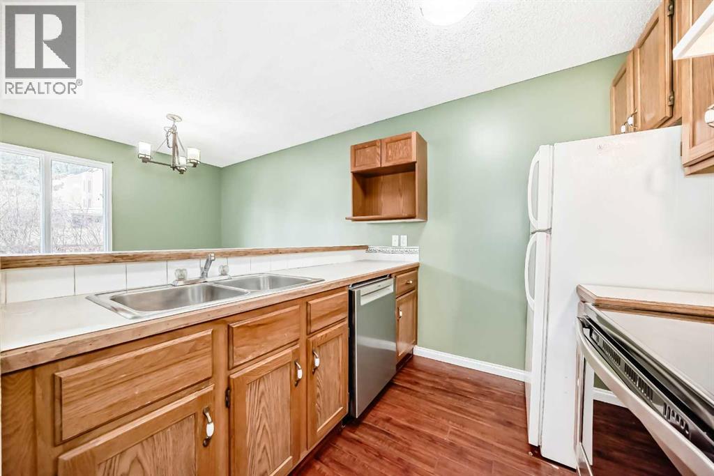 Single Family House for Sale in   Grier Terrace NE Greenview Calgary 