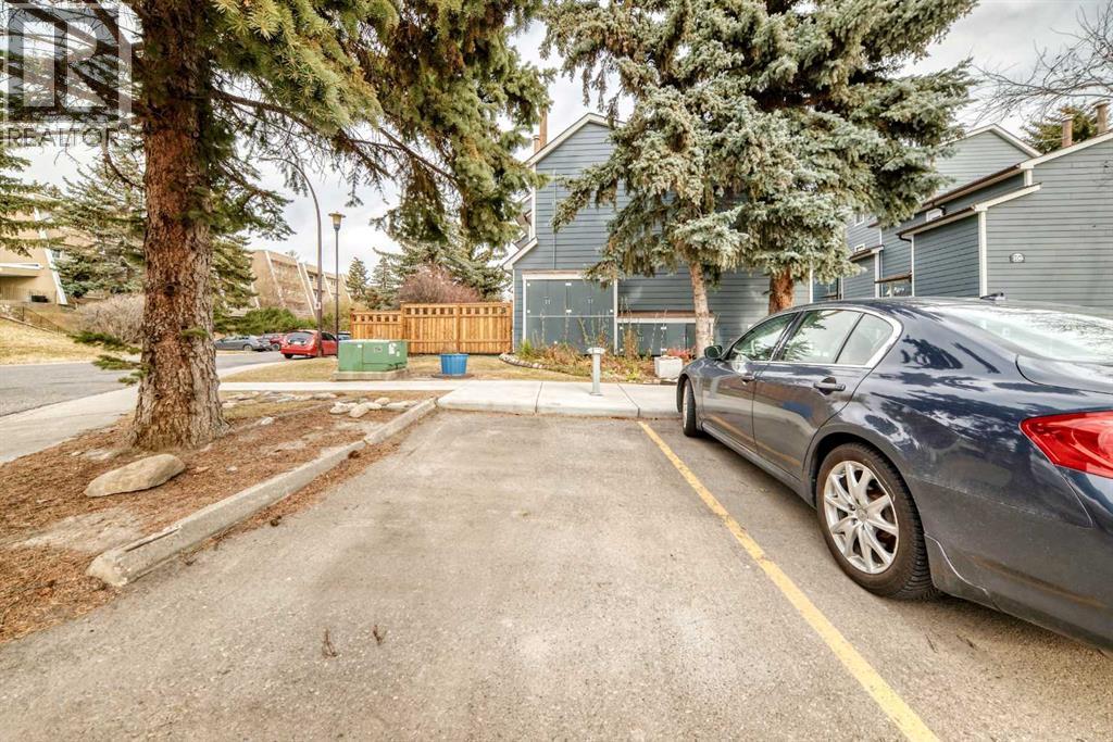 Single Family House for Sale in   Grier Terrace NE Greenview Calgary 