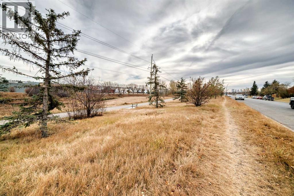 Single Family House for Sale in   Grier Terrace NE Greenview Calgary 