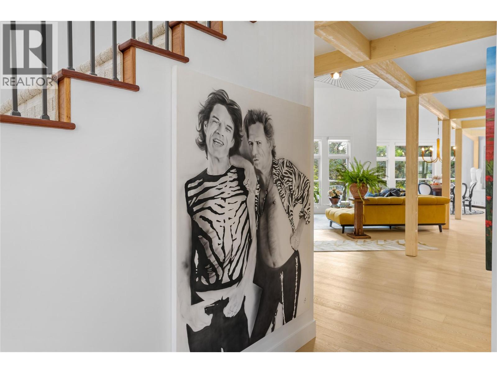 2075 LILLOOET COURT - 21