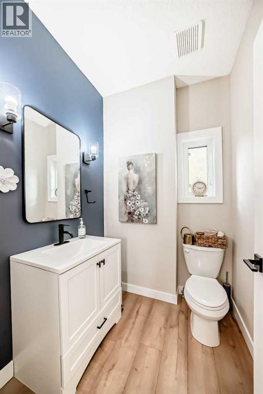 Single Family House for Sale in  Bridlewood Green SW Bridlewood Calgary 