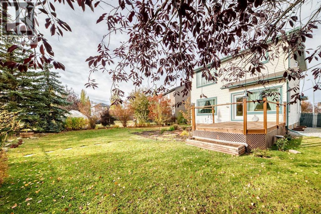 Single Family House for Sale in  Bridlewood Green SW Bridlewood Calgary 