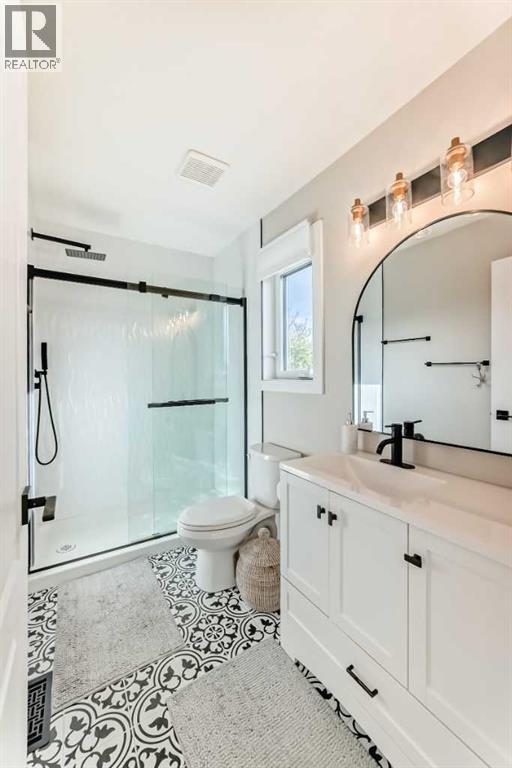 Single Family House for Sale in  Bridlewood Green SW Bridlewood Calgary 