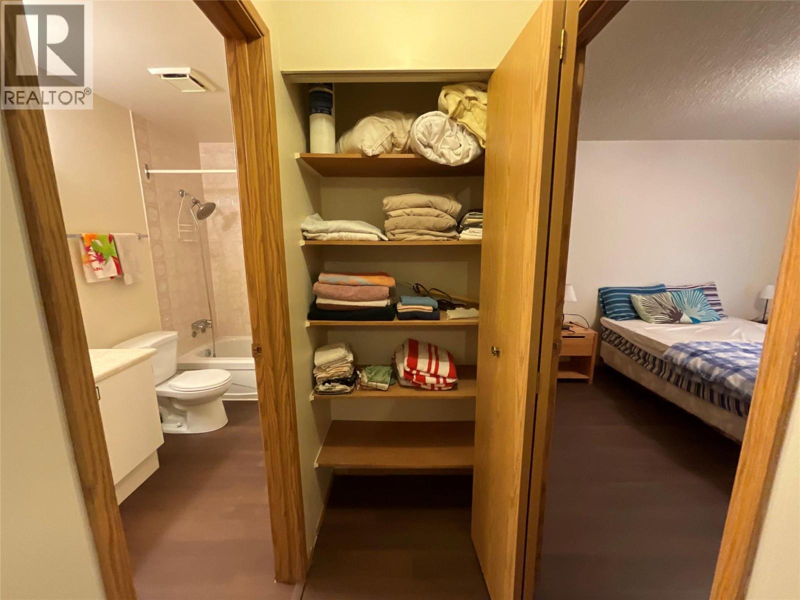 185 Chamberlain Crescent Unit# 301, Tumbler Ridge