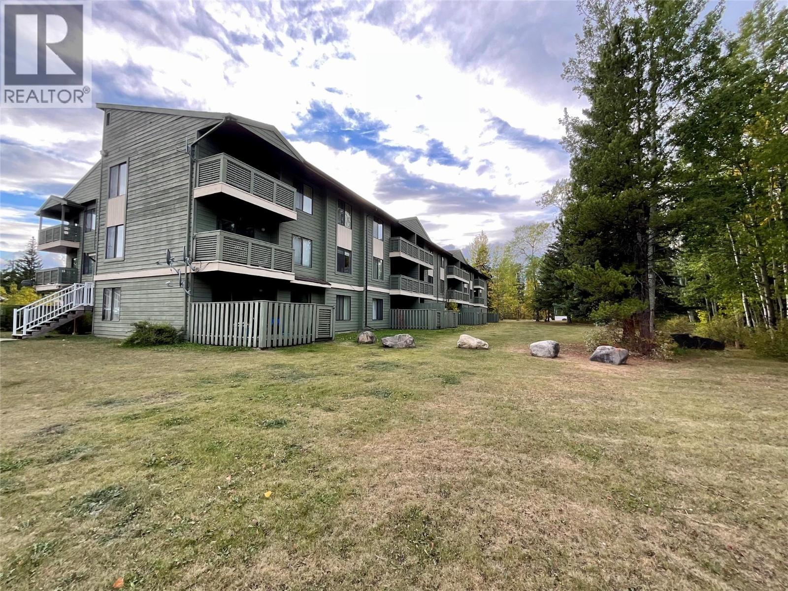 185 Chamberlain Crescent Unit# 301, Tumbler Ridge