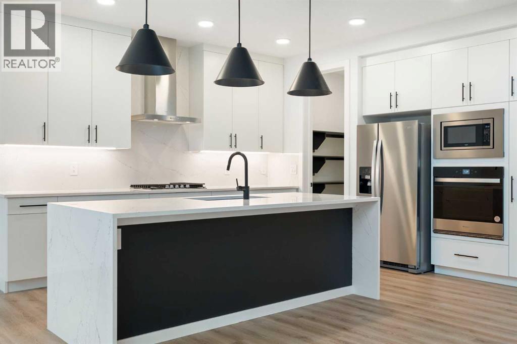 Single Family House for Sale in  Spring Creek Circle SW Springbank Hill Calgary 