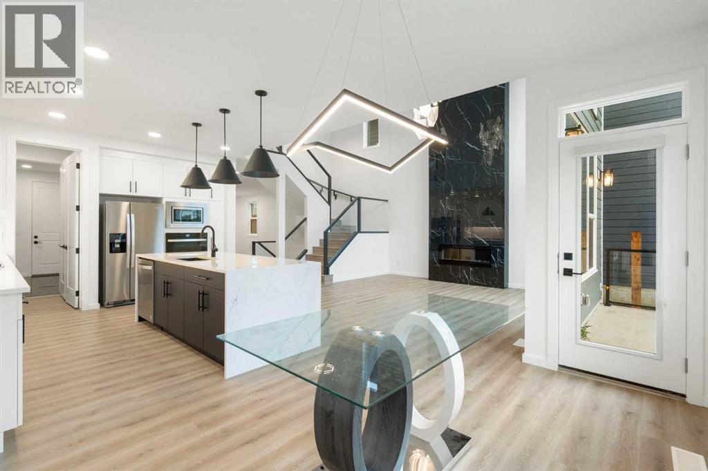 Single Family House for Sale in  Spring Creek Circle SW Springbank Hill Calgary 