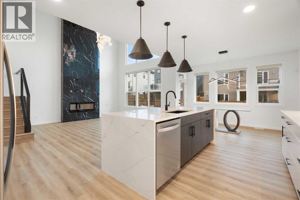 Single Family House for Sale in  Spring Creek Circle SW Springbank Hill Calgary 