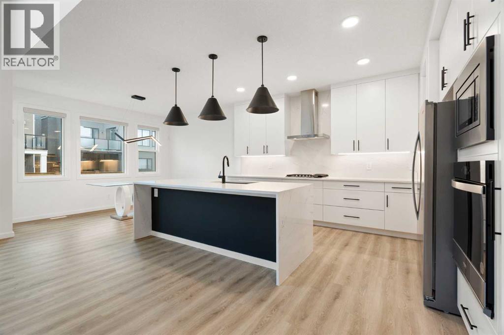 Single Family House for Sale in  Spring Creek Circle SW Springbank Hill Calgary 