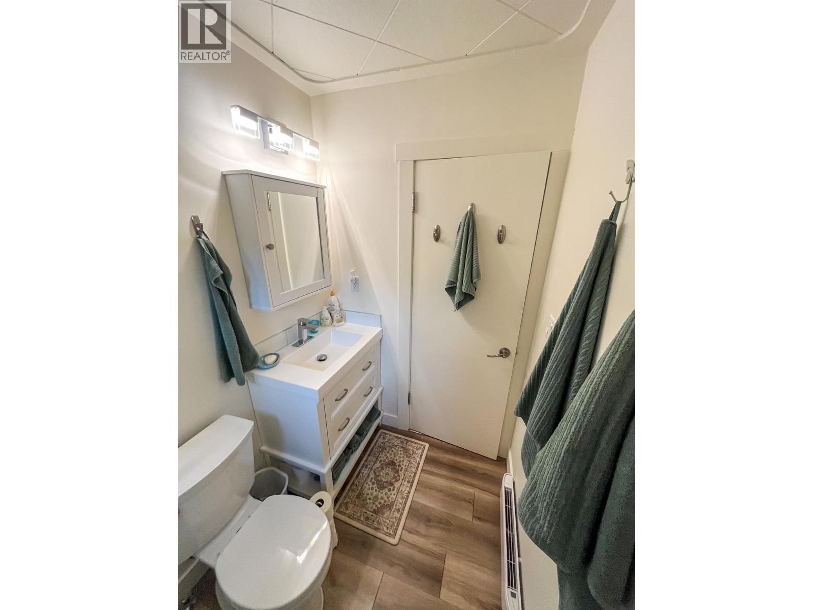 3273 Broadwater Road, Robson