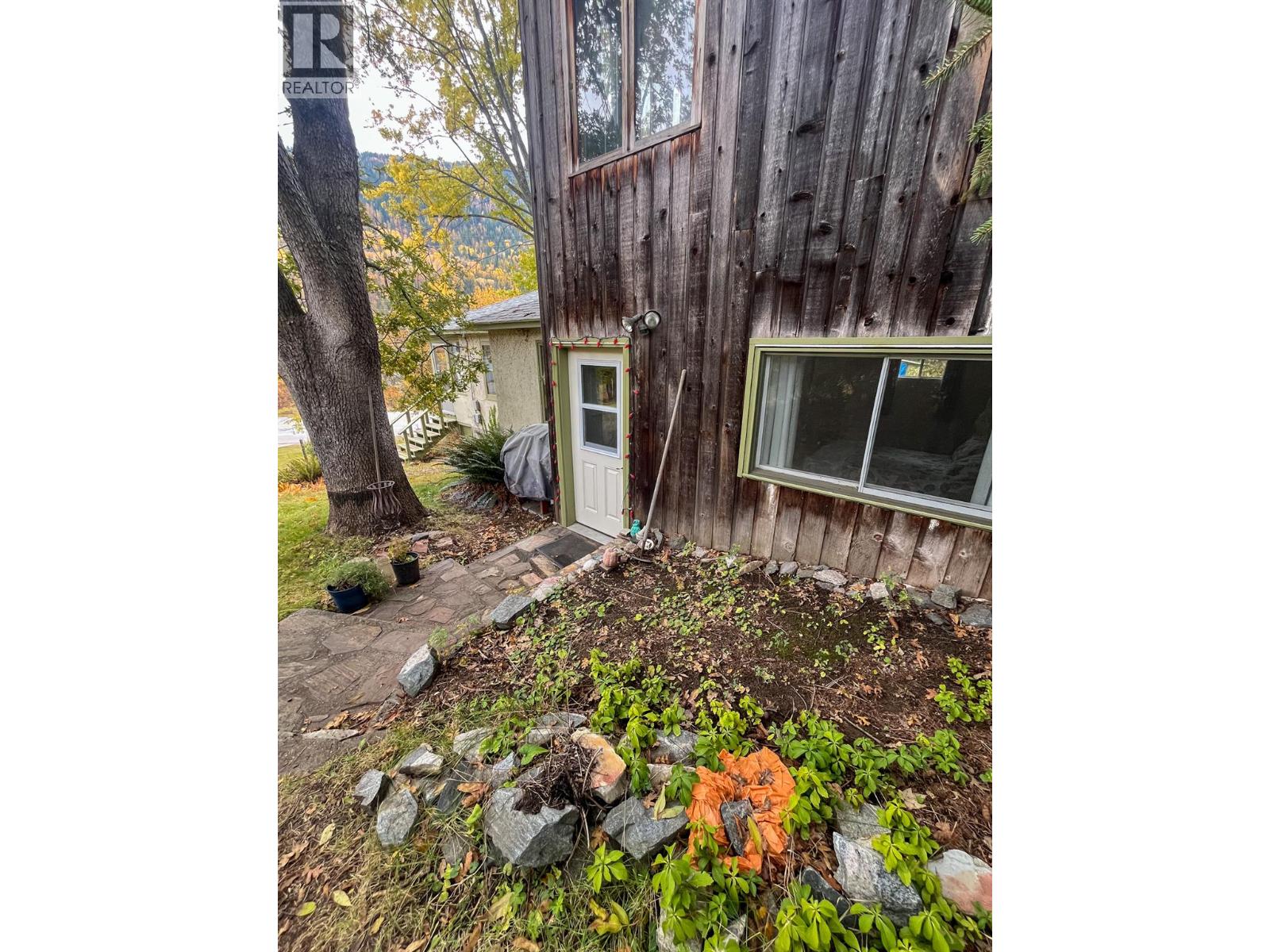 3273 Broadwater Road, Robson