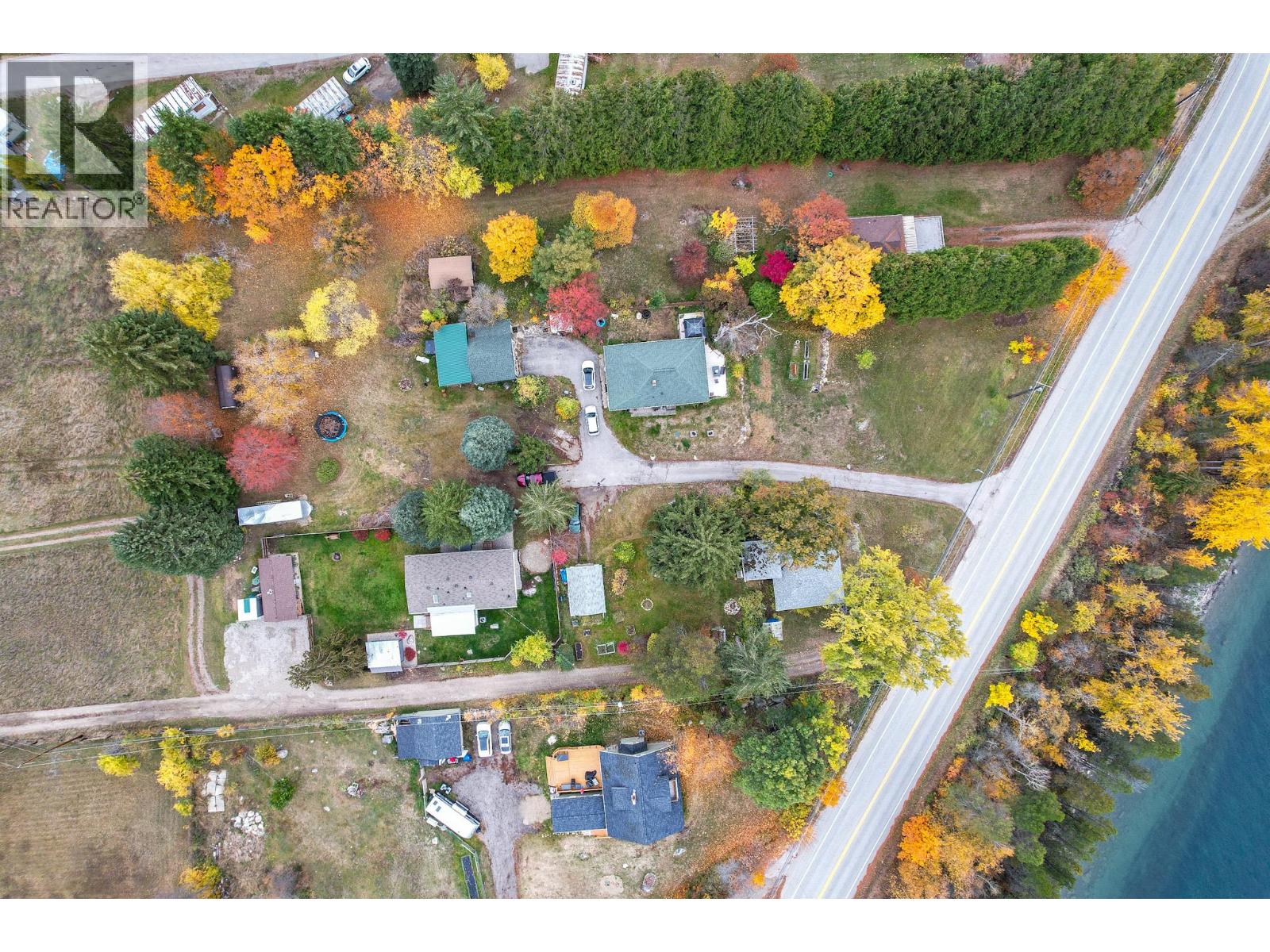 3273 Broadwater Road, Robson