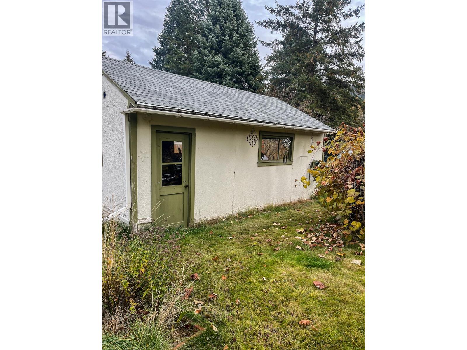 3273 Broadwater Road, Robson