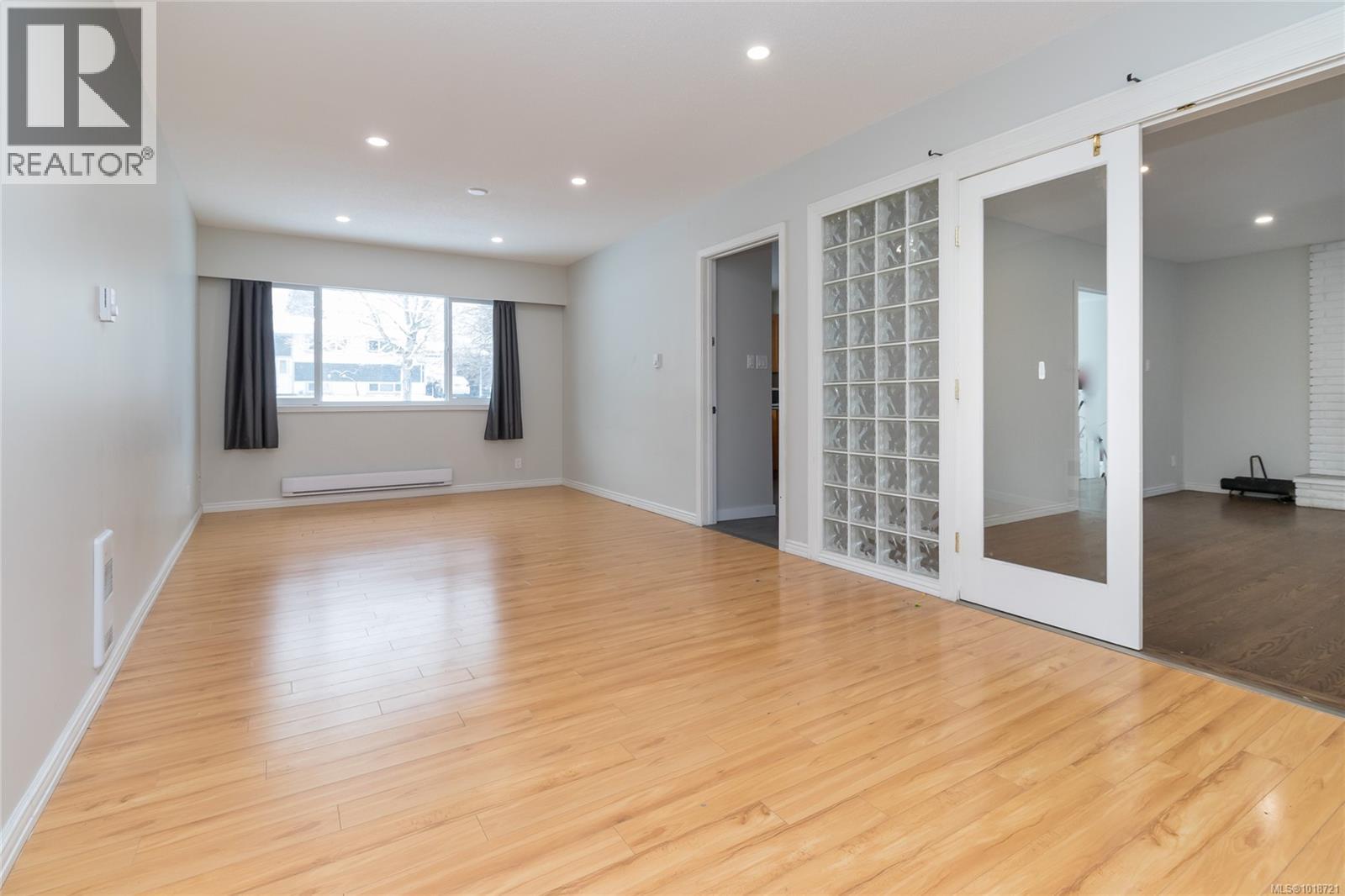 1116 THUNDERBIRD DR - 21