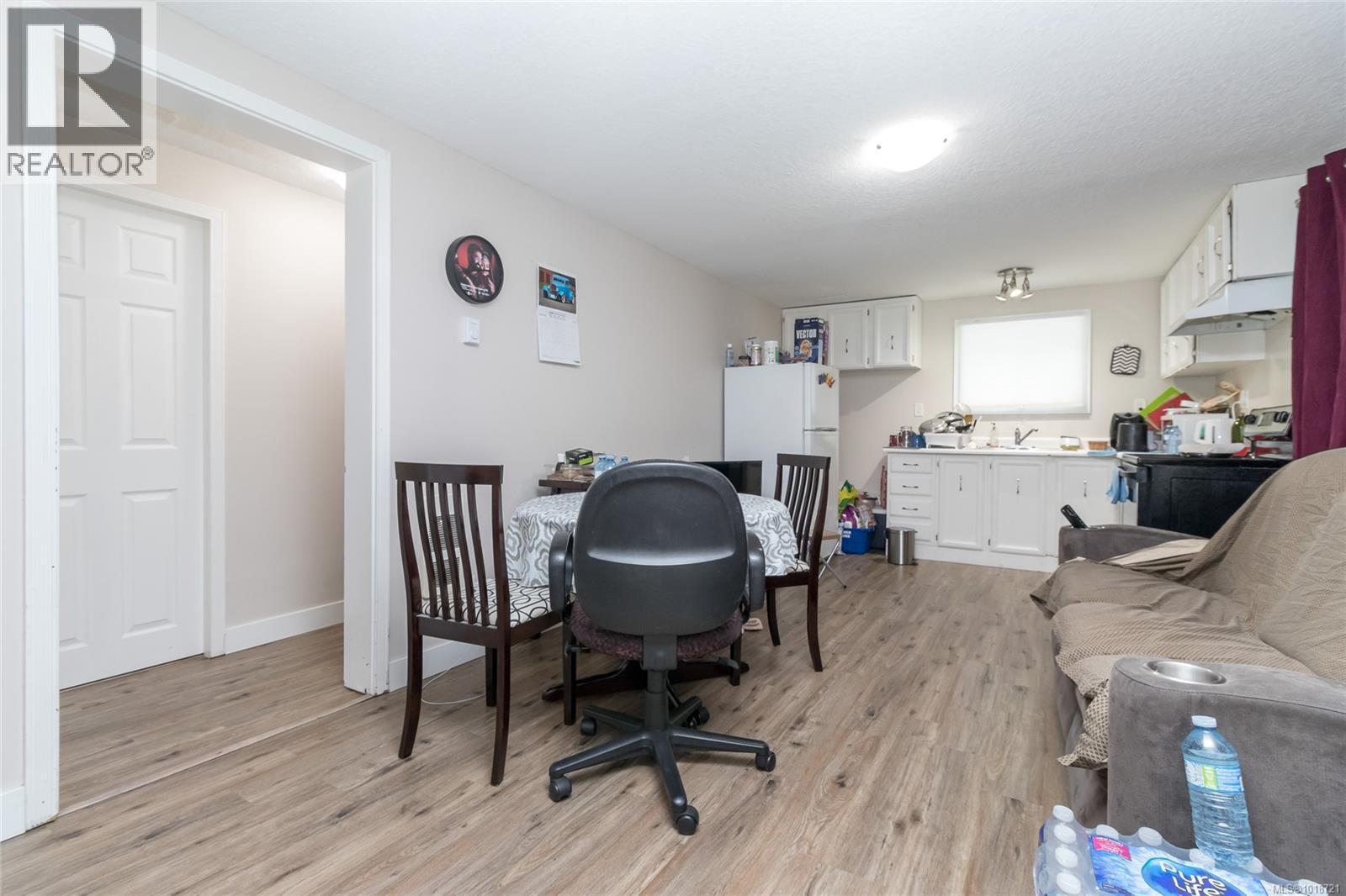 1116 THUNDERBIRD DR - 27