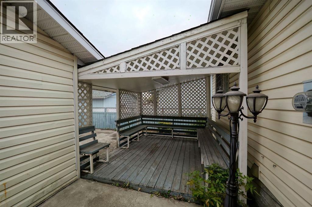 Single Family House Bungalow for Sale in  Rundleson Way NE Rundle Calgary 