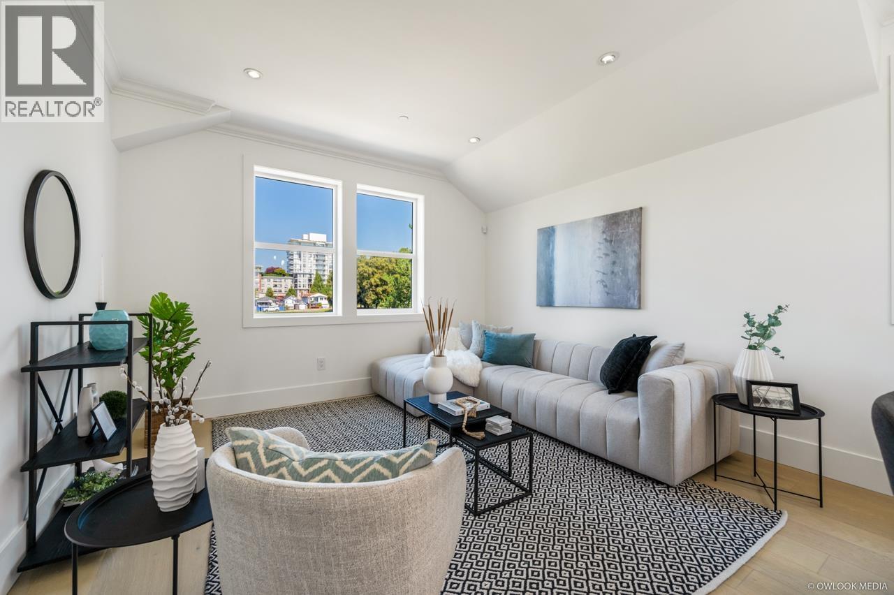 1421 E 27TH AVENUE, Vancouver