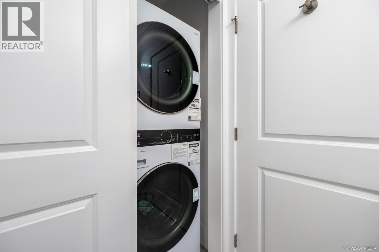 1421 E 27TH AVENUE, Vancouver