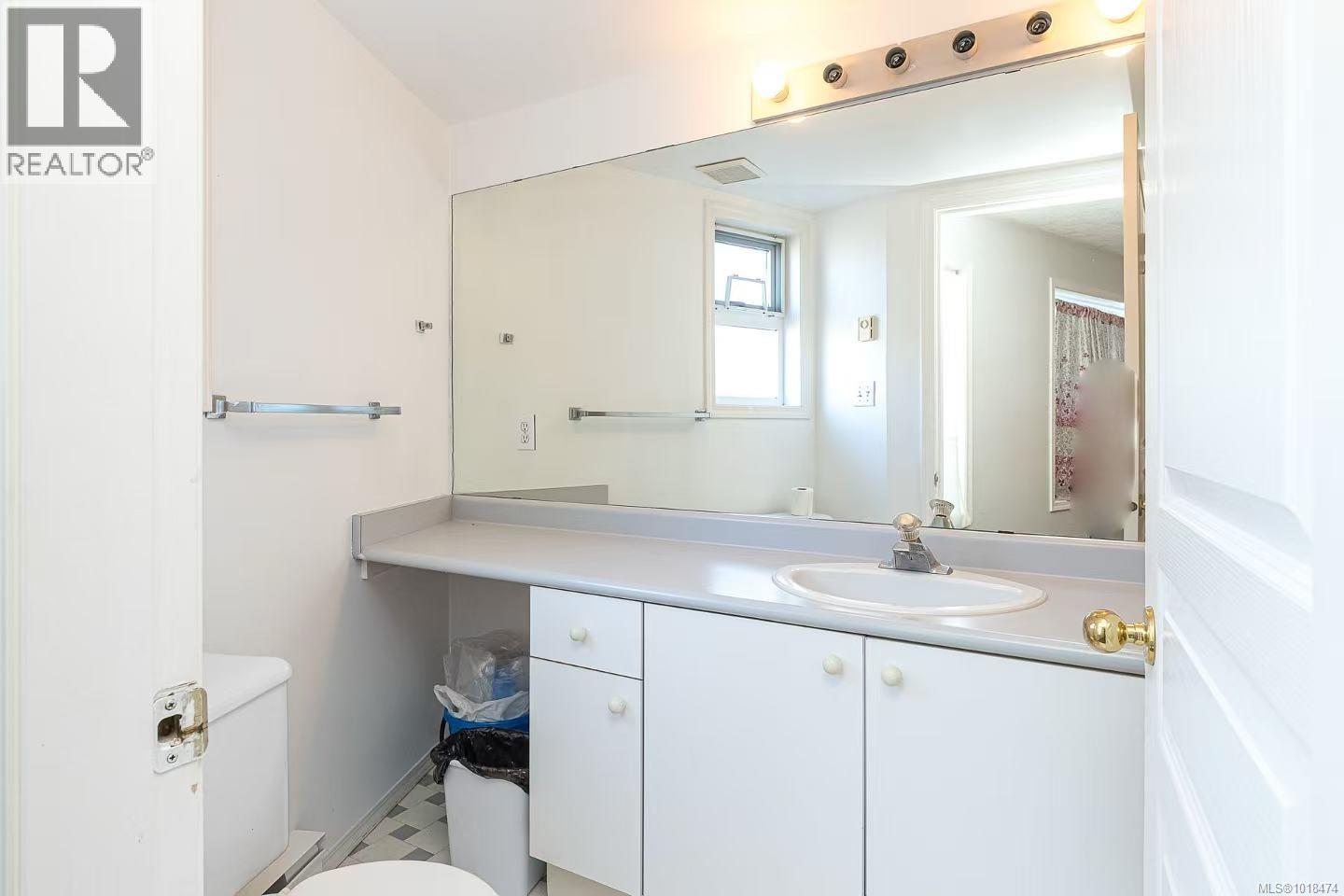 #309 898 VERNON AVE - 20